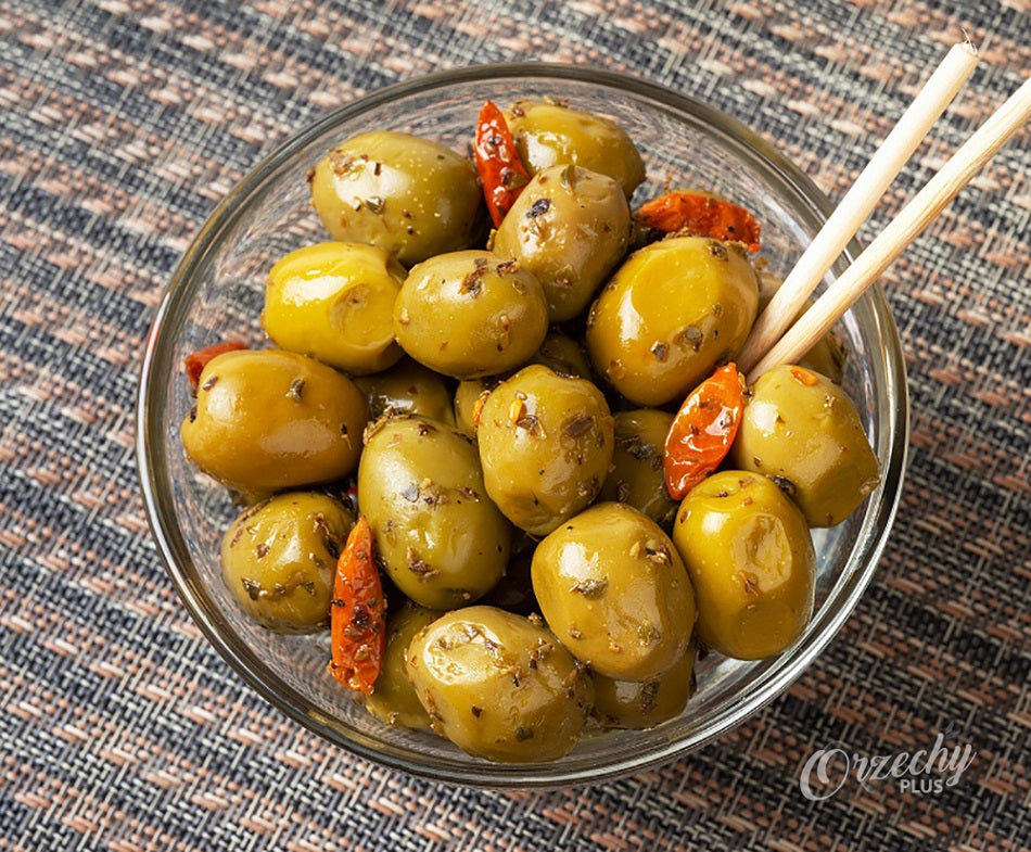 Zielone oliwki z oregano i papryczką chili, 250 g